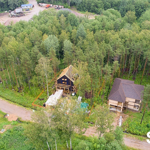 Барн Хаус в КП Кавголовское Озеро